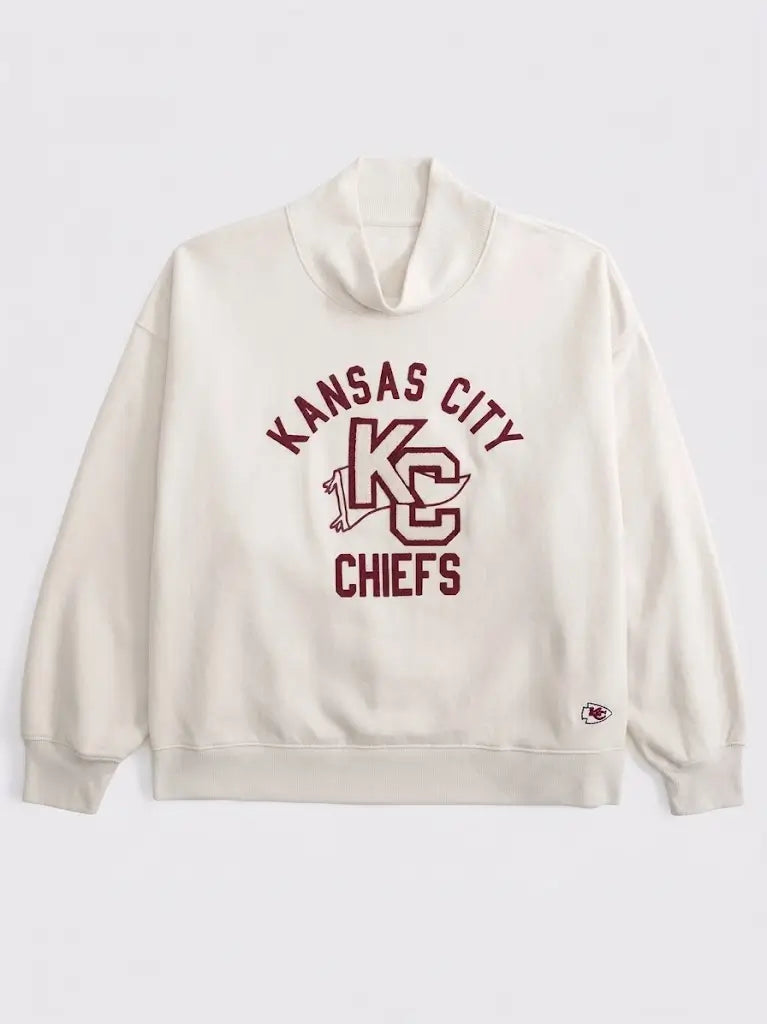 Chiefs Funnel Abercrombie Neck  Cream Sweatshirt